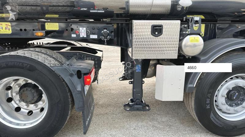 Traktor Renault T3SP38
