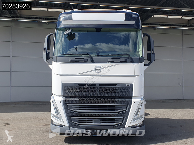 Tahač Volvo FH  4X2 LNG VEB+ ADR VDS I-ParkCool...