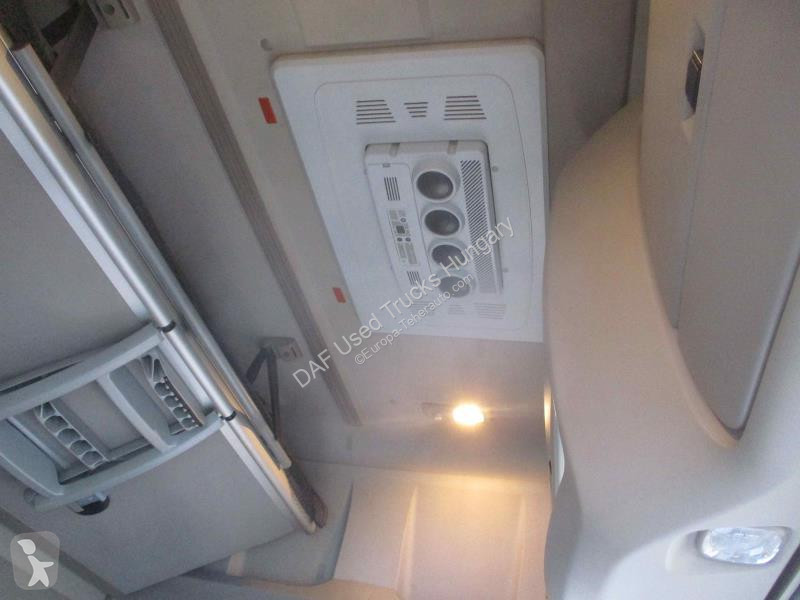 Traktor DAF 480 FT LOW DECK 4X2