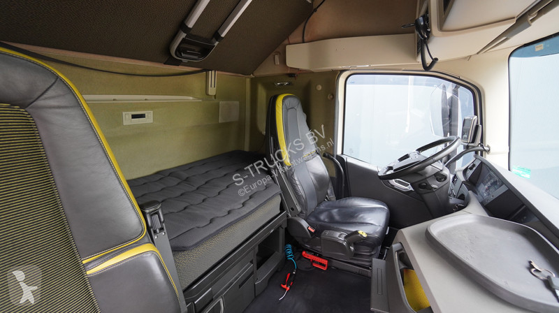 Tracteur Volvo 750 8X4 260T 683.000KM