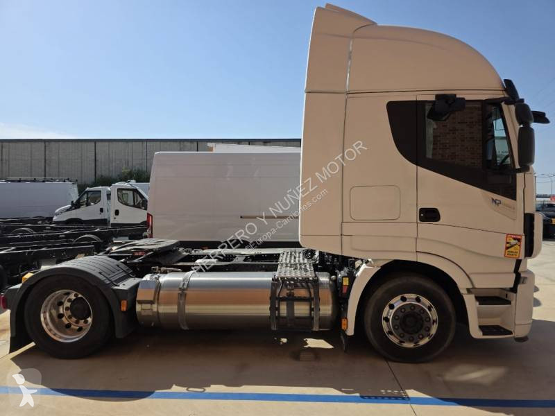 Tracteur Iveco