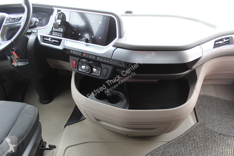 Tahač DAF 480 FT LOW DECK 4X2