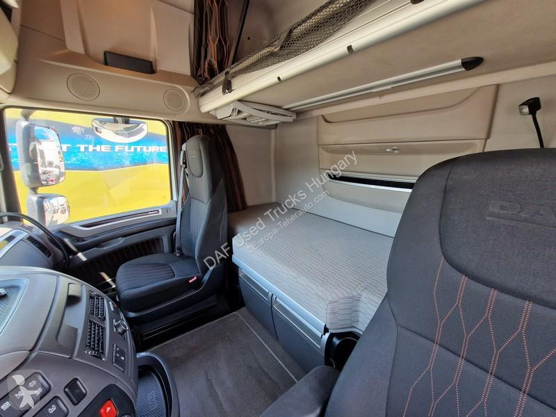 Traktor DAF 480 FT LOW DECK 4X2