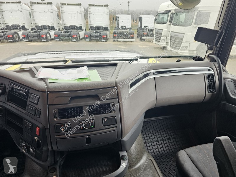 Traktor DAF 480 FT LOW DECK 4X2