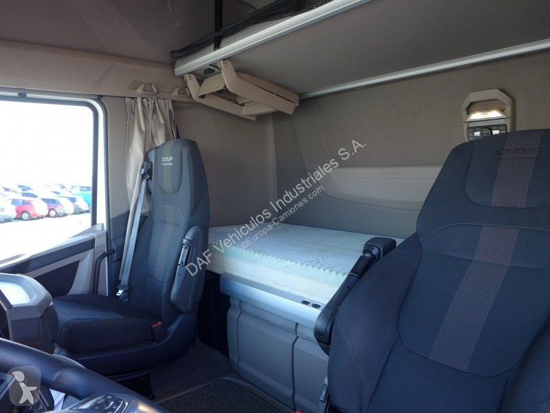 Tahač DAF 480 FT 4X2