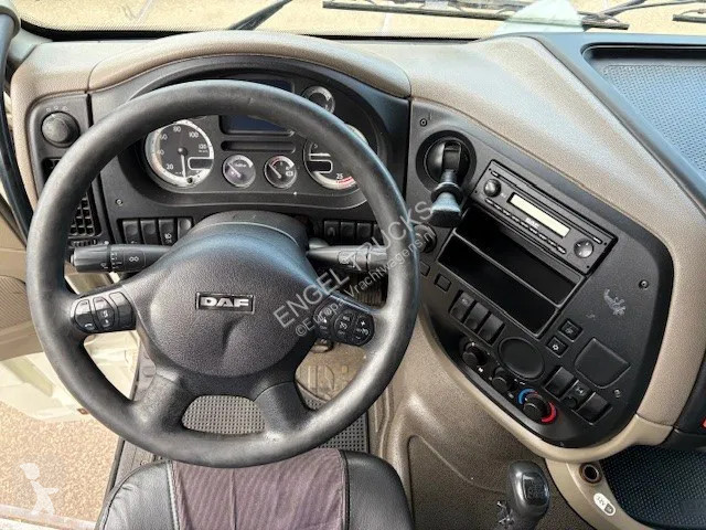 Tracteur DAF 105460 SPACECAB (4 IDENTICAL UNITS...