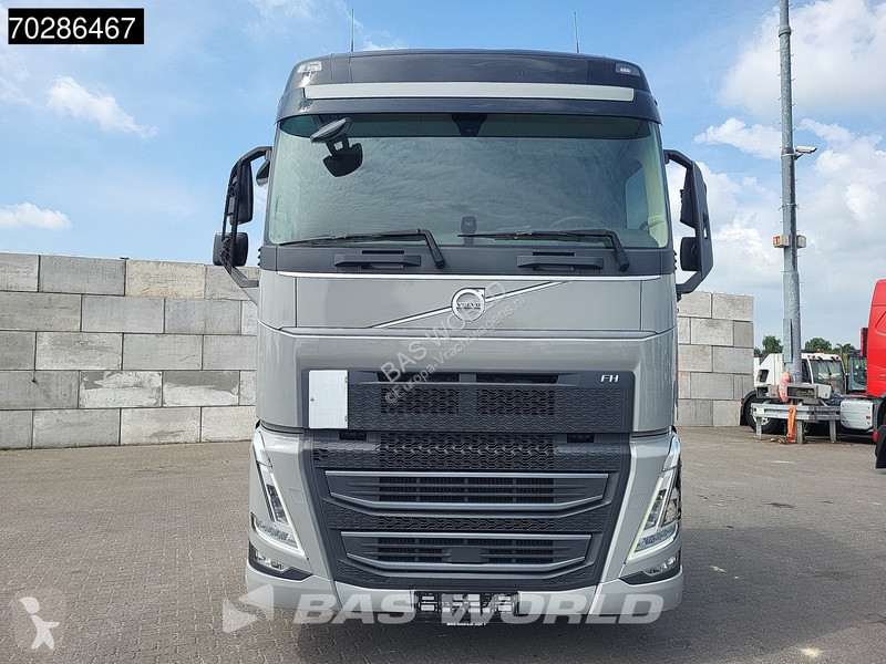 Tractor Volvo FH  4X2 VEB+ I-ParkCool 2xTanks...