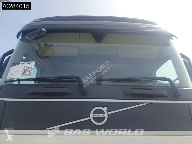 Tahač Volvo 500 4X2 VEB+ 2xTanks I-ParkCool Euro 6