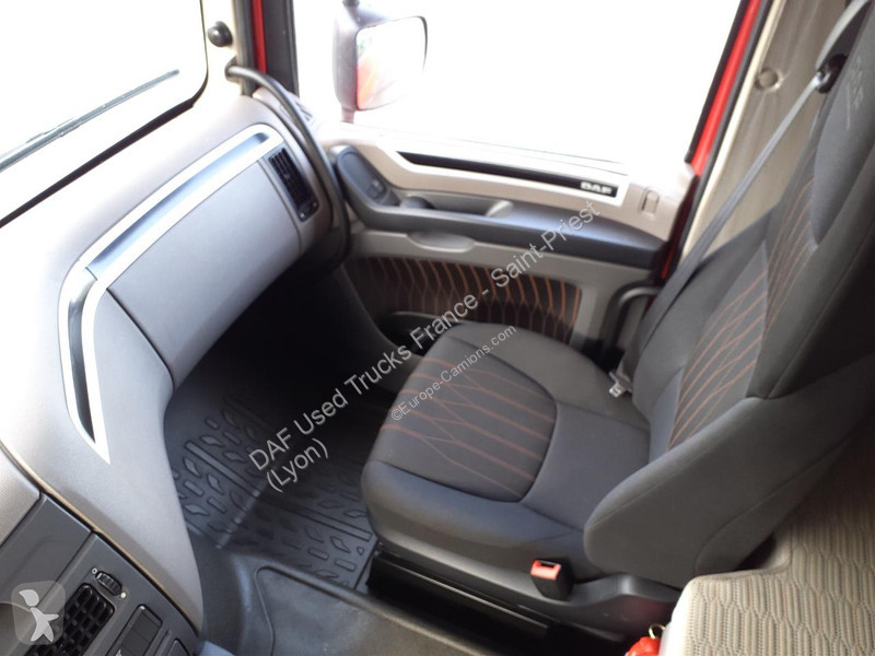 Traktor DAF 530 FT 4X2