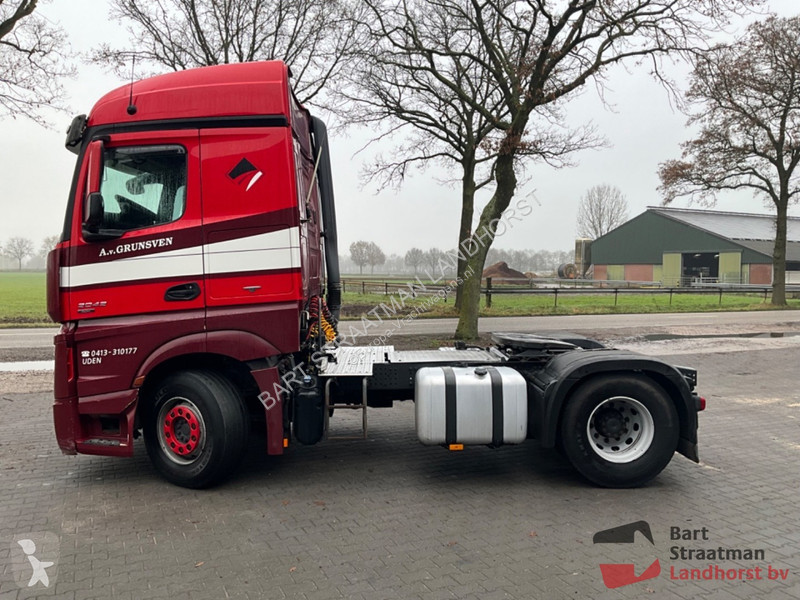 Traktor Mercedes 1842/2042 4x2 Euro 5 Trekker...