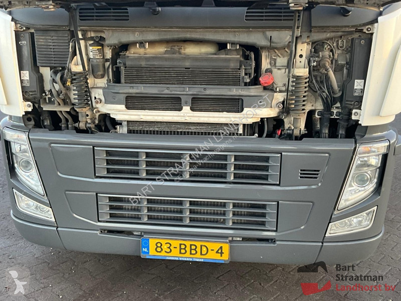Tractor Volvo FM 370 4x2 Euro 5 Trekker met ADR