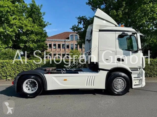 Traktor Mercedes 1836 Blatt / Luft / Euro 6