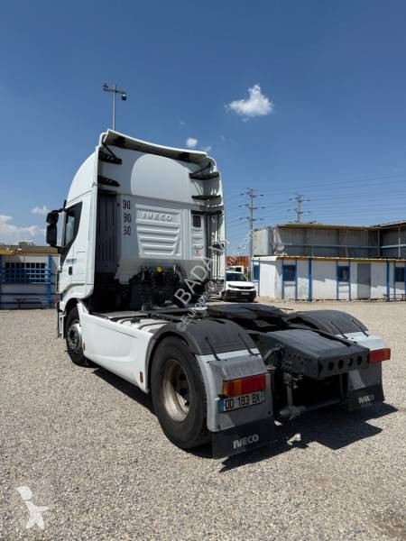 Traktor Iveco