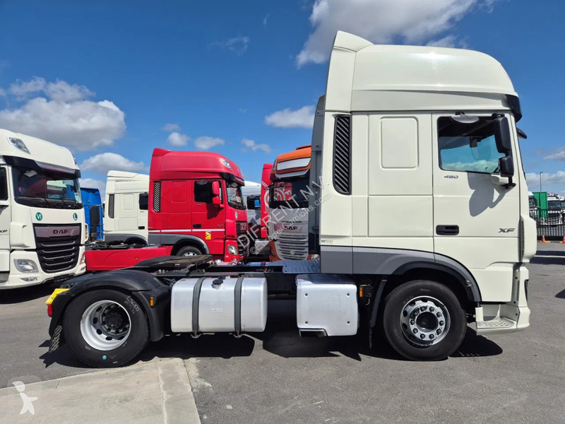 Trekker DAF 480 FT SUPER SPACE CAB, different...