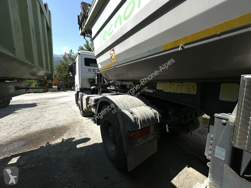 Tracteur Mercedes 2041