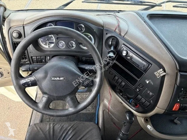Tracteur DAF 105460 SPACECAB (ZF-MANUAL GEARBOX...