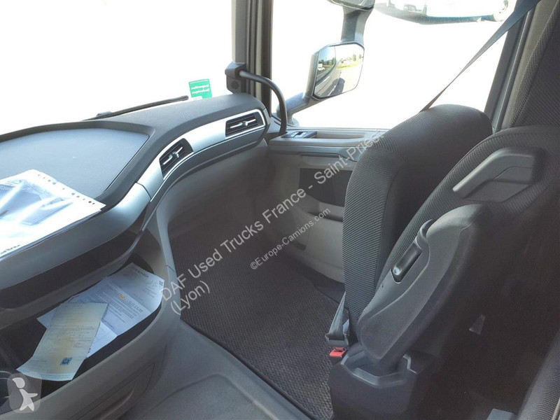 Traktor DAF 530 FT 4X2