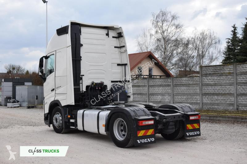 Traktor Volvo 500 Globetrotter XL