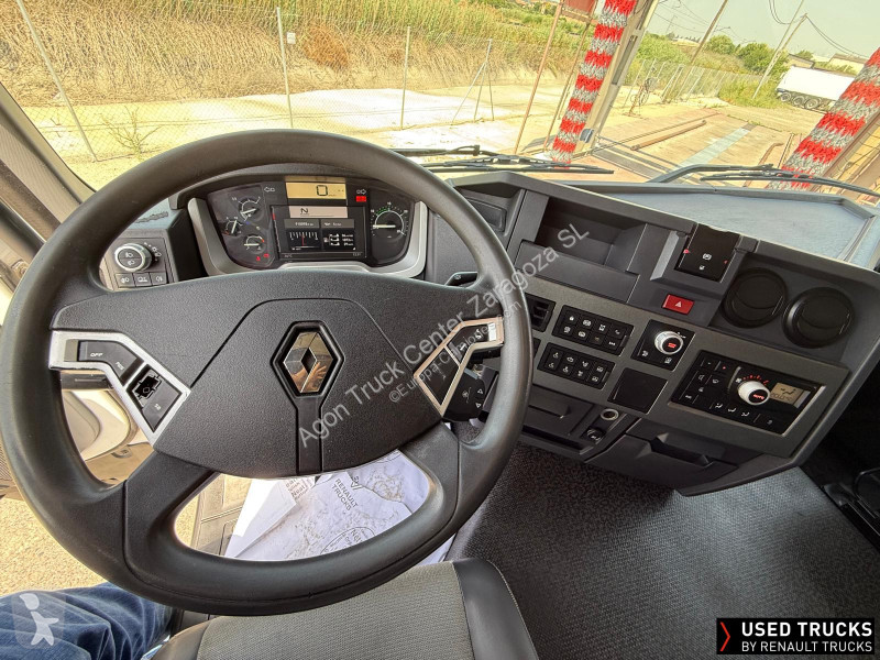 Traktor Renault