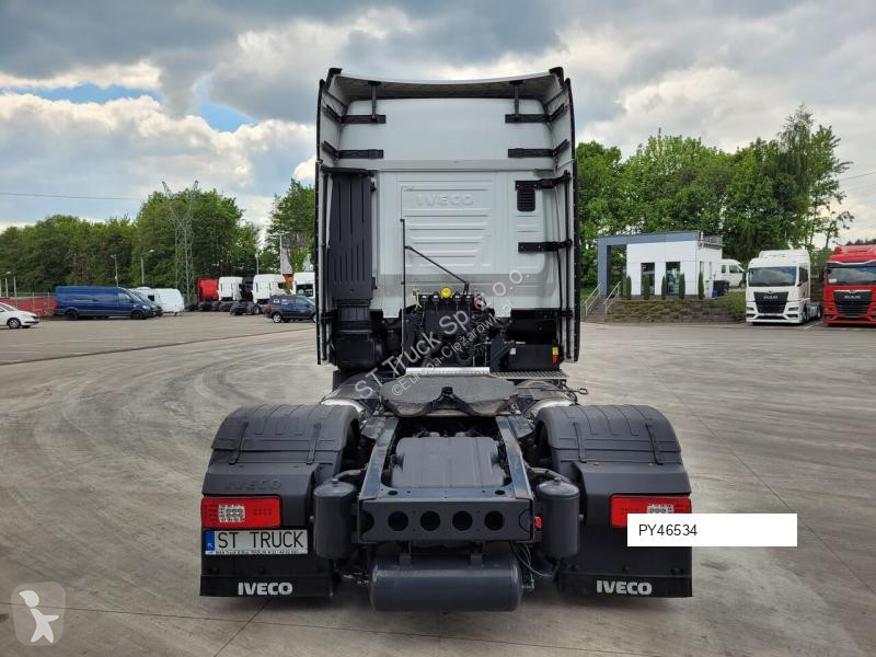 Влекач Iveco 460 LNG/20 STK/RETARDER/GAS IN DER...