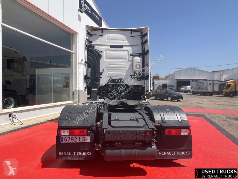 Traktor Renault
