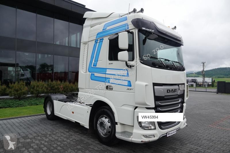 Cabeza tractora DAF XF 530