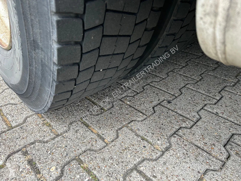 Tractor Volvo 450 | ADR | Euro 5 | LOW KM