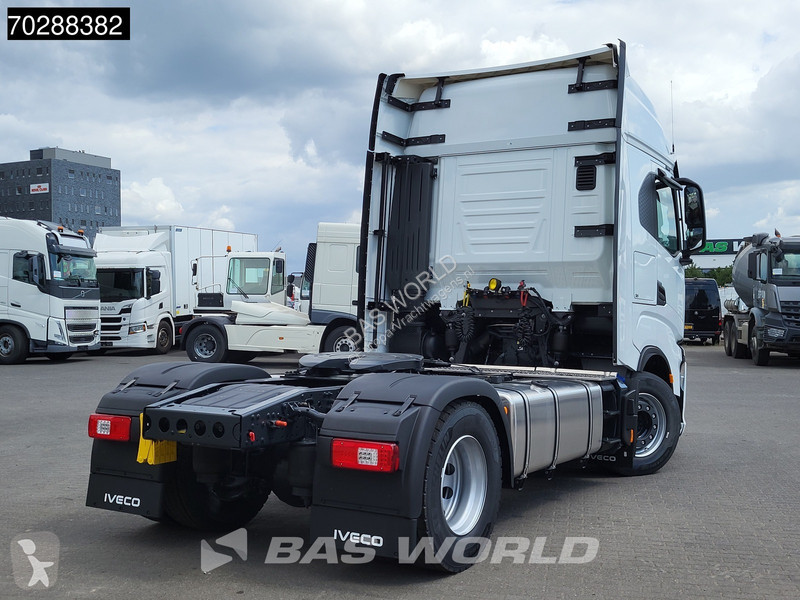 Tractor Iveco S-Way 580 4X2 NEW! 2x Tanks Navi...