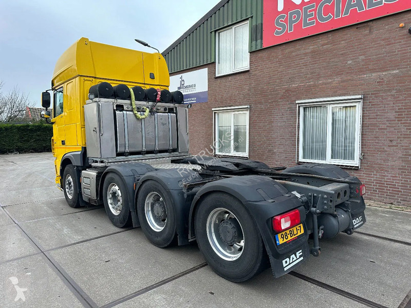 Traktor DAF 530 8X4 140 TON 384000 KM