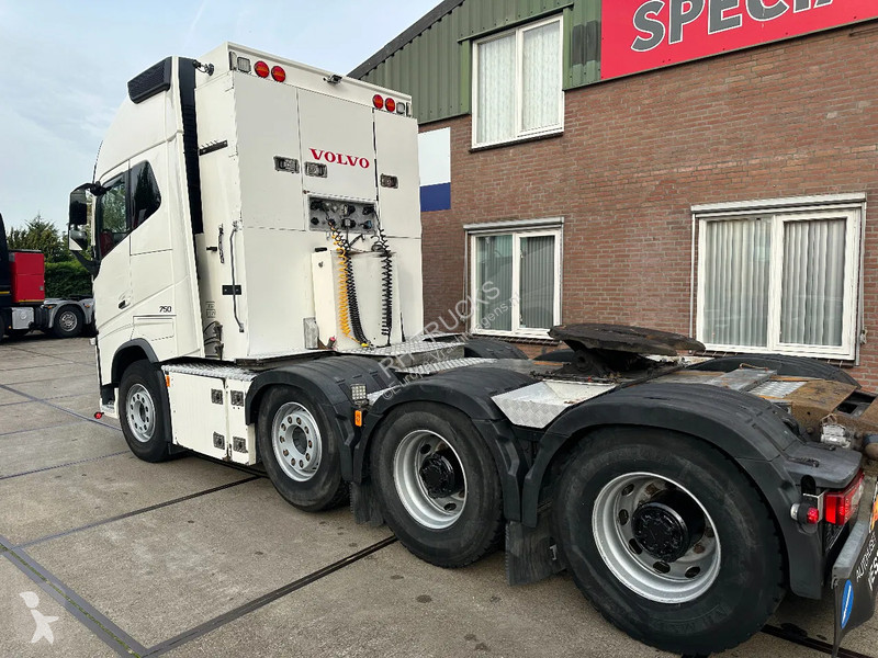 Traktor Volvo 16750 8X4, 180 TON POWER STEERING...
