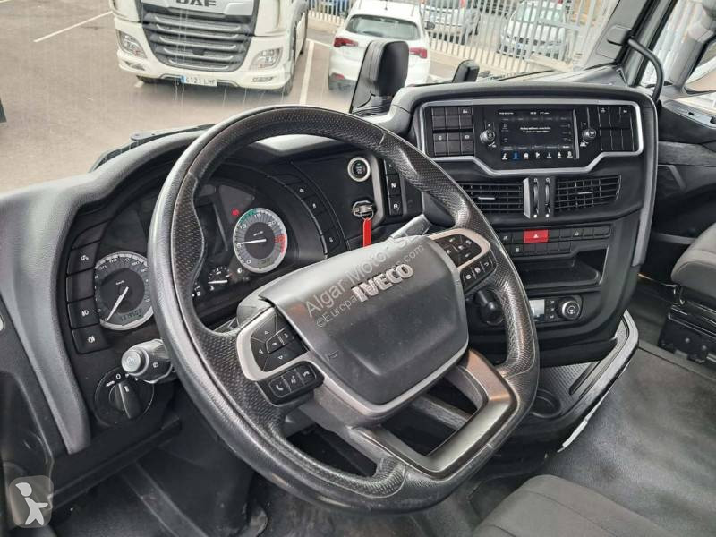 Tracteur Iveco