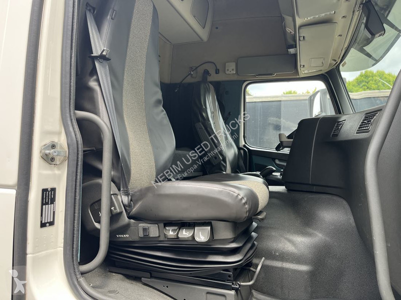 Tracteur Volvo Euro 6 Globetrotter LXL - Only...