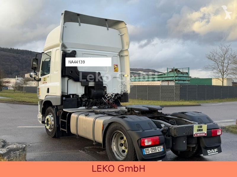Traktor DAF CF 400.19