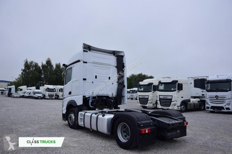 Cap tractor Mercedes 5 1845 BigSpace