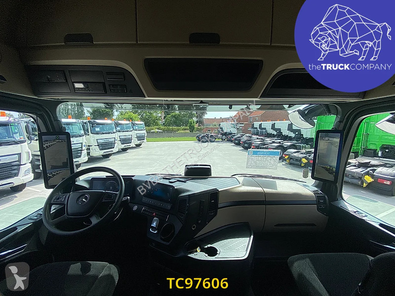 Traktor Mercedes 1845
