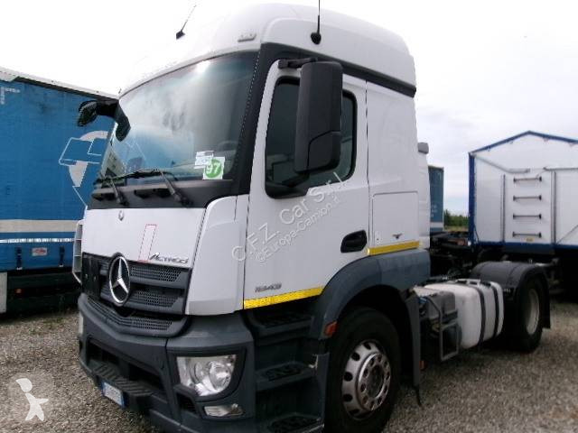 Traktor Mercedes