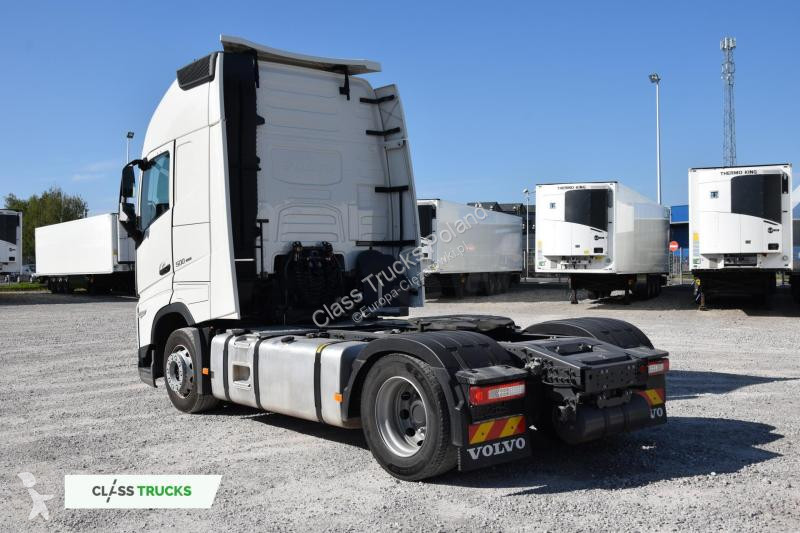 Traktor Volvo 500 Globetrotter XL Varios