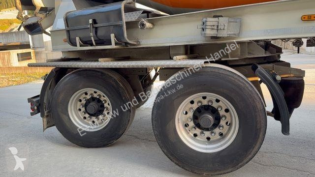 Tahač Mercedes 2051 ALLRAD BLATT BLATT RETARDER...