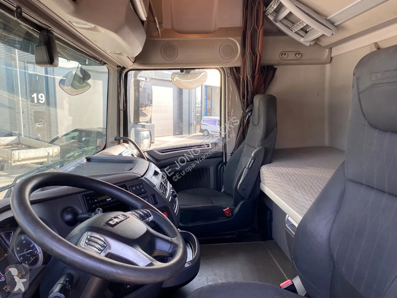 Traktor DAF 106480 SSC / Retarder / 2x Tank /...