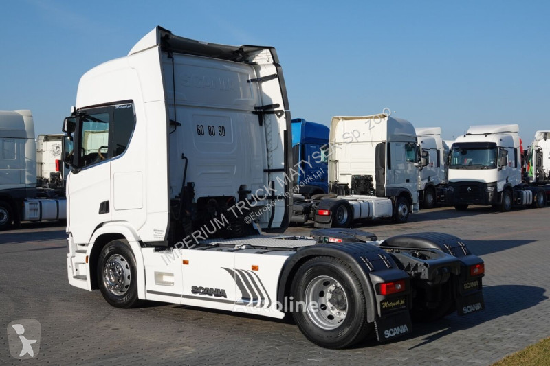 Tahač Scania 450