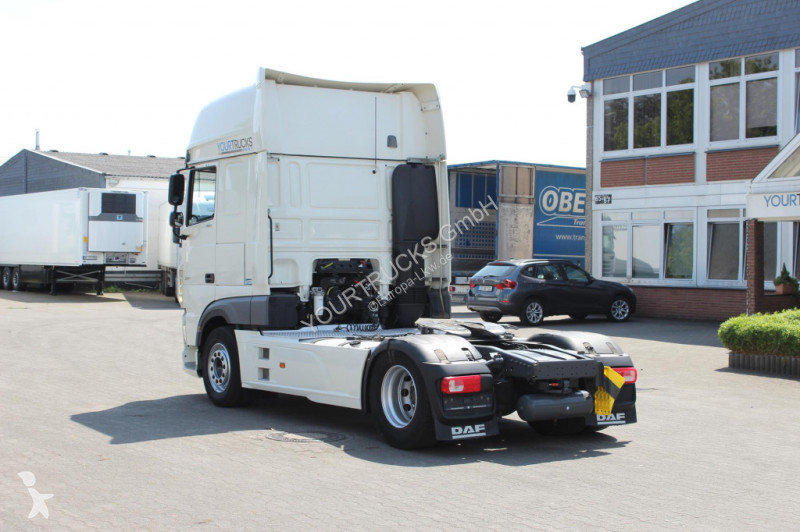 جرار DAF   480 SSC   Retarder  Kühlbox  2 Tanks...
