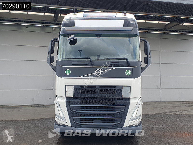 Traktor Volvo 500 4X2 XL VEB+ 2xTanks Navi LED...