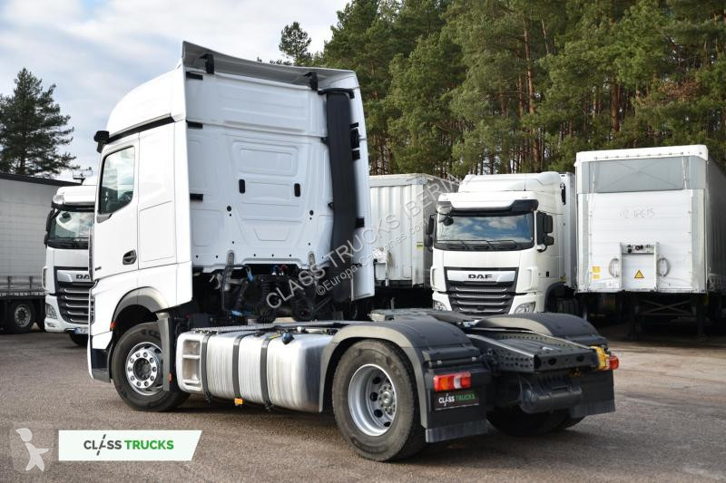 Traktor Mercedes 5 1845 BigSpace