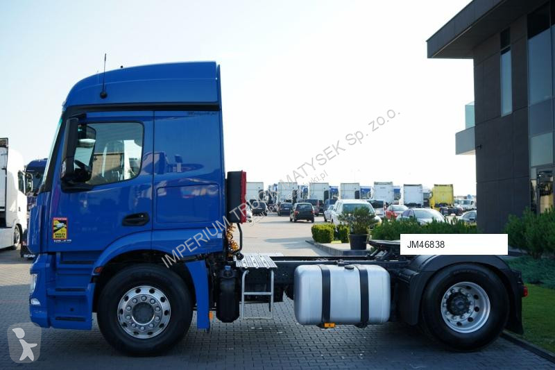 Tahač Mercedes ACTROS 1843