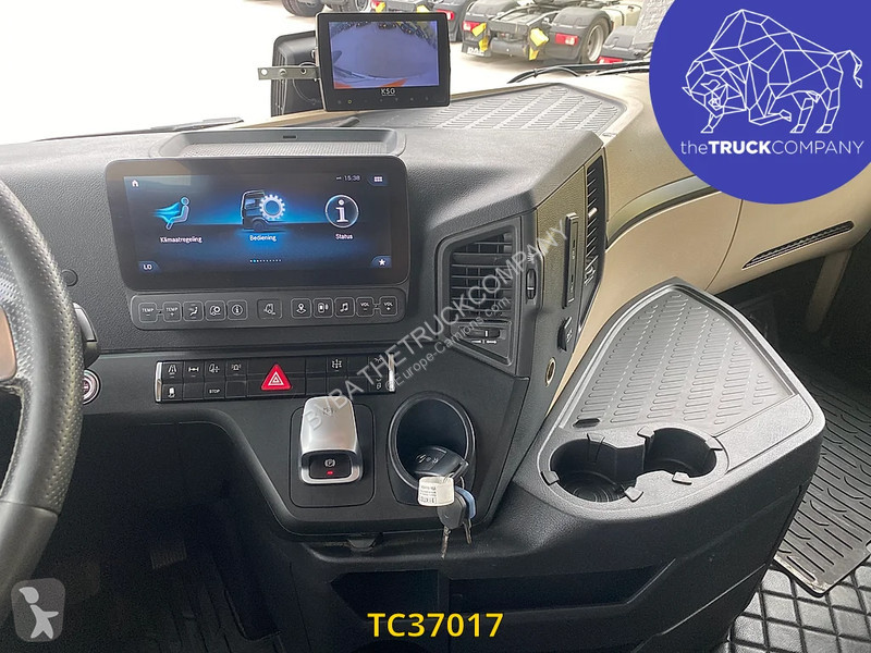 Trekker Mercedes 1848