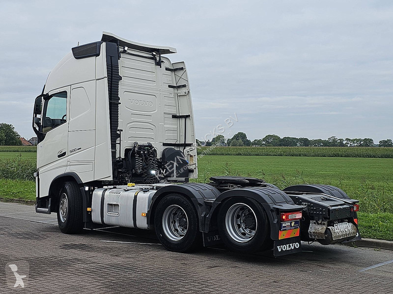 Traktor Volvo 500 XL 6X2 WB 300