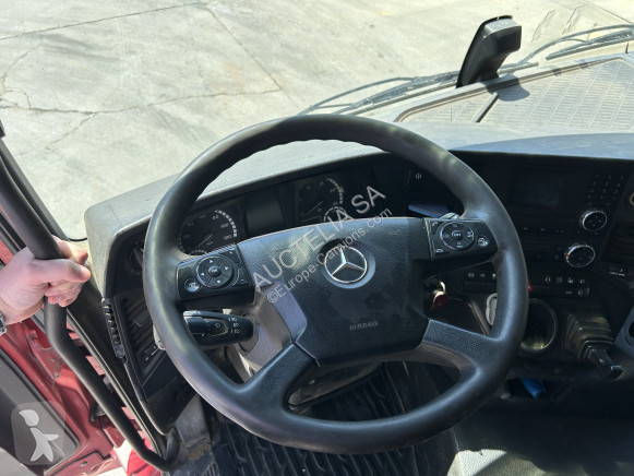 Traktor Mercedes 1845 LS