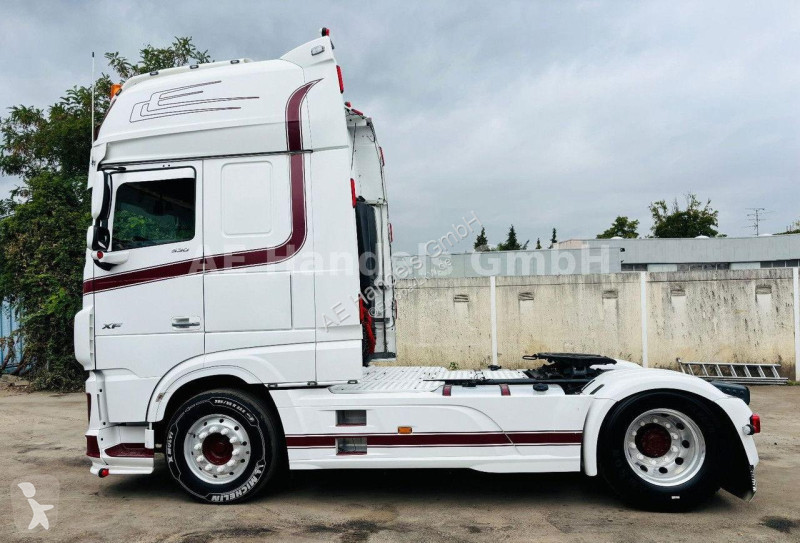 Tractor DAF XF 530