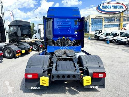 Traktor Iveco