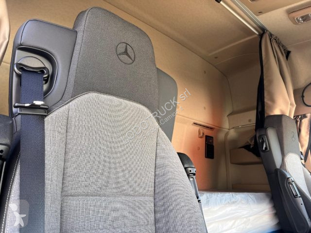 Tahač Mercedes ACTROS